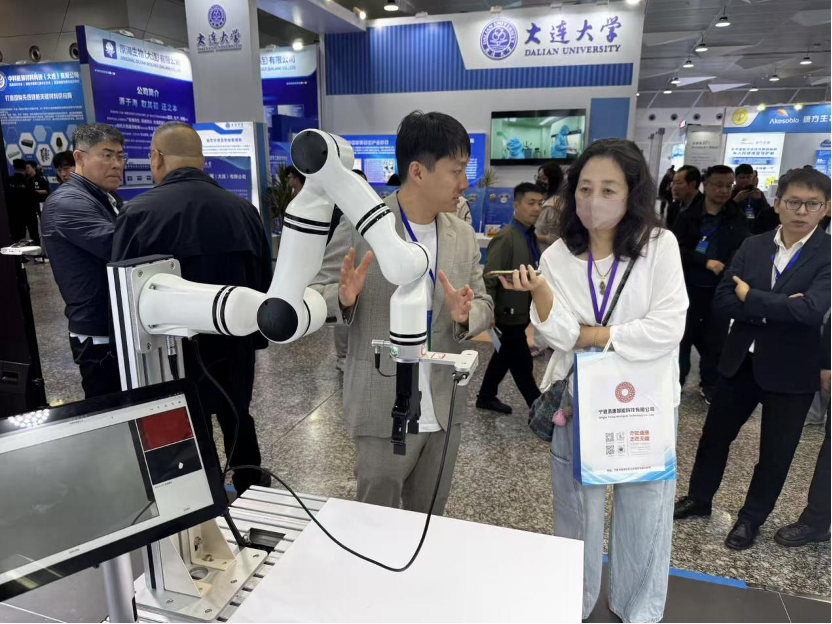 1760440048468375.png bdd9b64d0cc39321dcb01a9f3f421b65.png